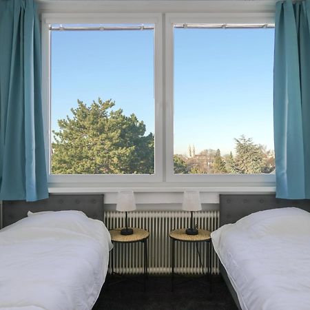 Spacious Apartments With View & Free Parking Bécsújhely Kültér fotó
